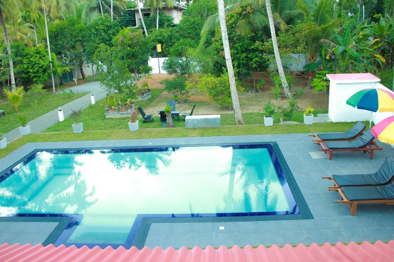 Sayu Garden Hotel Habaraduwa Central Buitenkant foto